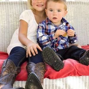 Meet your Posher, Gregory